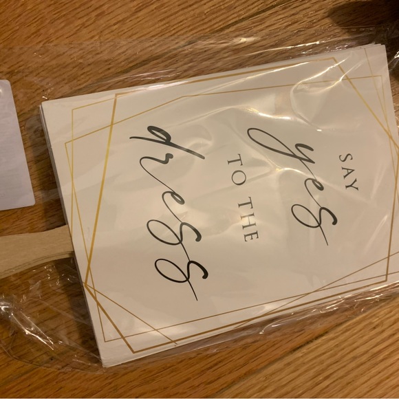 Bride-To-Be 👰🏻‍♀️ Bundle - Picture 9 of 16